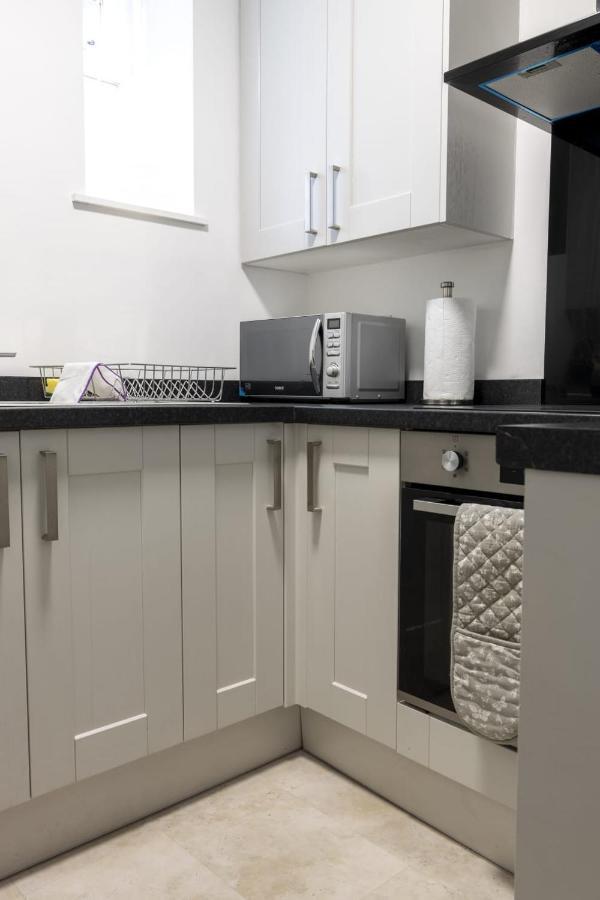 2D Spv Double En-Suite Room เวคฟิลด์ ภายนอก รูปภาพ